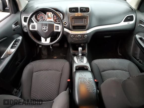 ✅ 2018 Dodge Journey SE • VIN: 3C4PDCAB7JT302152 • Lot: 90830725. Listed on Copart with 152,835 mi. Free auction sales archive from the USA and detailed vehicle history report at DreamBid. Image 8.