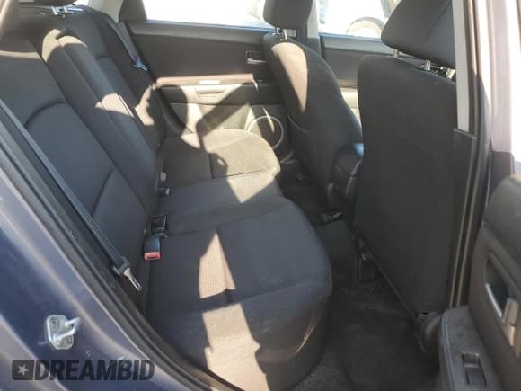 ✅ 2007 Mazda 3 S Sport • VIN: JM1BK143271625646 • Lot: 66621615. Wystawiony na Copart z przebiegiem 197 659 mil. Bezpłatny archiwum sprzedaży aukcyjnych z USA i szczegółowy raport historii pojazdu na DreamBid. Zdjęcie 10.