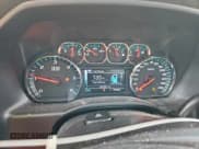 ✅ 2018 Chevrolet Silverado 1500 LT • VIN: 3GCPCREC4JG103383 • Lot: 93259325. Wystawiony na Copart z przebiegiem 182 821 mil. Bezpłatny archiwum sprzedaży aukcyjnych z USA i szczegółowy raport historii pojazdu na DreamBid. Zdjęcie 9.