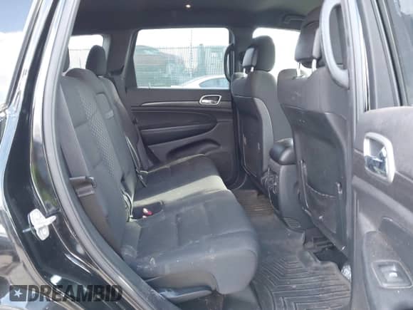 2018 Jeep Grand Cherokee Altitude z VIN 1C4RJFAG3JC503217, wystawiony jako IAAI lot #43588525 z przebiegiem 75 607 mil mil oraz . Historia ofert i sprzedaży dostępna na DreamBid. Obrazek 8.