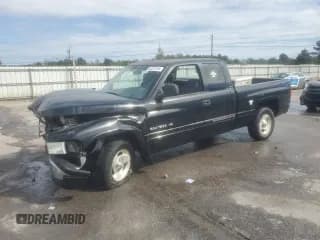 ✅ 2001 Dodge 1500 • VIN: 1B7HC13Y51J270807 • Lot: 84372195. Listed on Copart with 190,713 mi. Free auction sales archive from the USA and detailed vehicle history report at DreamBid. Image 1.