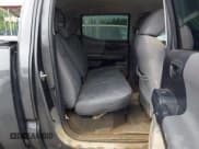 ✅ 2020 Toyota Tacoma SR5 • VIN: 3TMCZ5ANXLM291599 • Lot: 42311990. Wystawiony na IAAI z przebiegiem 92 609 mil. Bezpłatny archiwum sprzedaży aukcyjnych z USA i szczegółowy raport historii pojazdu na DreamBid. Zdjęcie 8.