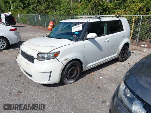 ✅ 2009 Scion xB • VIN: JTLKE50E591086548 • Lot: 43736067. Listed on IAAI with 182,193 mi. Free auction sales archive from the USA and detailed vehicle history report at DreamBid. Image 17.