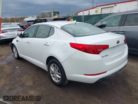 ✅ 2012 Kia Optima LX • VIN: 5XXGM4A73CG063327 • Лот: 43623644. Опубликован ранее на IAAI с пробегом 185 824 миль. Бесплатный доступ к архиву аукционных продаж из США и подробный отчёт об истории автомобиля на DreamBid. Изображение 3.