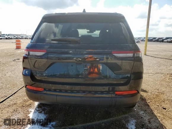 ✅ 2025 Jeep Grand Cherokee Altitude • VIN: 1C4RJHAG9S8657401 • Lot: 85341115. Listed on Copart with 22,179 mi. Free auction sales archive from the USA and detailed vehicle history report at DreamBid. Image 6.