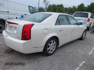 ✅ 2006 Cadillac CTS • VIN: 1G6DM57TX60125263 • Lot: 43531193. Wystawiony na IAAI z przebiegiem 235 453 mil. Bezpłatny archiwum sprzedaży aukcyjnych z USA i szczegółowy raport historii pojazdu na DreamBid. Zdjęcie 4.