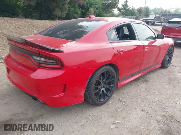 ✅ 2015 Dodge Charger Road/Track • VIN: 2C3CDXCT1FH879551 • Лот: 42503510. Опубликован ранее на IAAI с пробегом 89 305 миль. Бесплатный доступ к архиву аукционных продаж из США и подробный отчёт об истории автомобиля на DreamBid. Изображение 4.