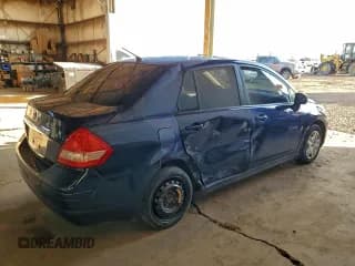 ✅ 2011 Nissan Versa S • VIN: 3N1BC1AP1BL447902 • Lot: 93680145. Wystawiony na Copart z przebiegiem 115 234 mil. Bezpłatny archiwum sprzedaży aukcyjnych z USA i szczegółowy raport historii pojazdu na DreamBid. Zdjęcie 3.