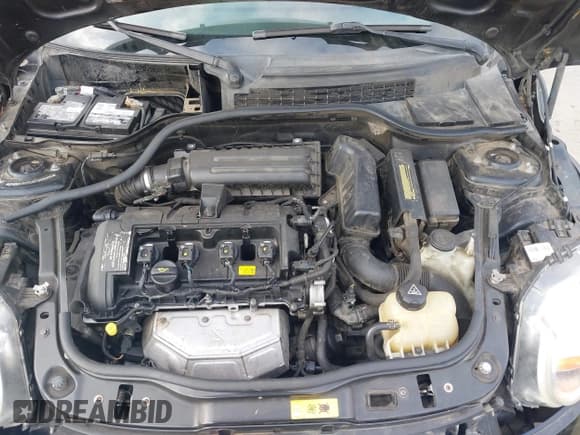 ✅ 2011 MINI Hardtop • VIN: WMWSU3C50BT098905 • Лот: 42637688. Опубликован ранее на IAAI с пробегом 118 389 миль. Бесплатный доступ к архиву аукционных продаж из США и подробный отчёт об истории автомобиля на DreamBid. Изображение 10.