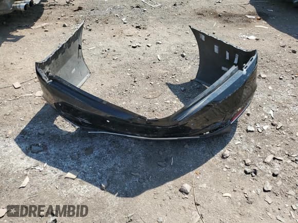 ✅ 2018 Cadillac CT6 Luxury AWD • VIN: 1G6KD5RS4JU159650 • Lot: 70673724. Listed on Copart with 72,724 mi. Free auction sales archive from the USA and detailed vehicle history report at DreamBid. Image 14.