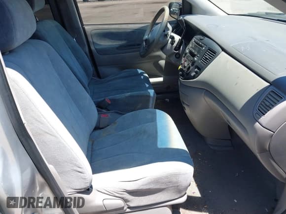 ✅ 2002 Mazda MPV LX • VIN: JM3LW28JX20329495 • Lot: 42618489. Wystawiony na IAAI z przebiegiem 147 592 mil. Bezpłatny archiwum sprzedaży aukcyjnych z USA i szczegółowy raport historii pojazdu na DreamBid. Zdjęcie 5.