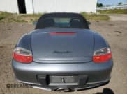 ✅ 2003 Porsche Boxster • VIN: WP0CA29833S620185 • Lot: 70482735. Wystawiony na Copart z przebiegiem 67 823 mil. Bezpłatny archiwum sprzedaży aukcyjnych z USA i szczegółowy raport historii pojazdu na DreamBid. Zdjęcie 6.