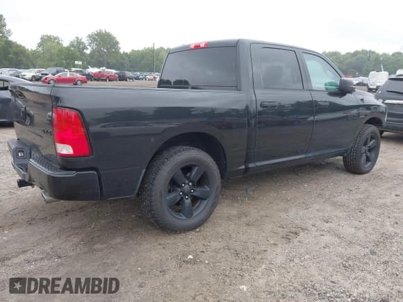 ✅ 2017 Ram 1500 Tradesman • VIN: 1C6RR7KT3HS823798 • Lot: 43051794. Wystawiony na IAAI z przebiegiem 154 662 mil. Bezpłatny archiwum sprzedaży aukcyjnych z USA i szczegółowy raport historii pojazdu na DreamBid. Zdjęcie 4.