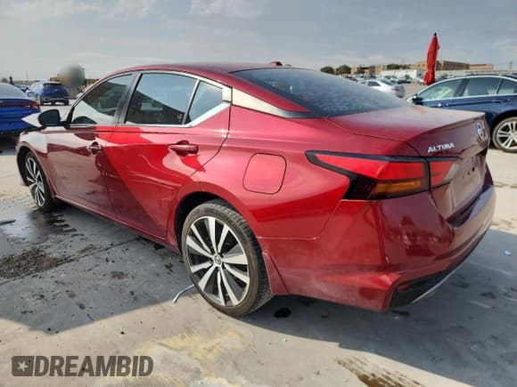 ✅ 2020 Nissan Altima SR • VIN: 1N4BL4CW0LC190060 • Лот: 89852215. Опубликован ранее на Copart с пробегом 115 717 миль. Бесплатный доступ к архиву аукционных продаж из США и подробный отчёт об истории автомобиля на DreamBid. Изображение 2.