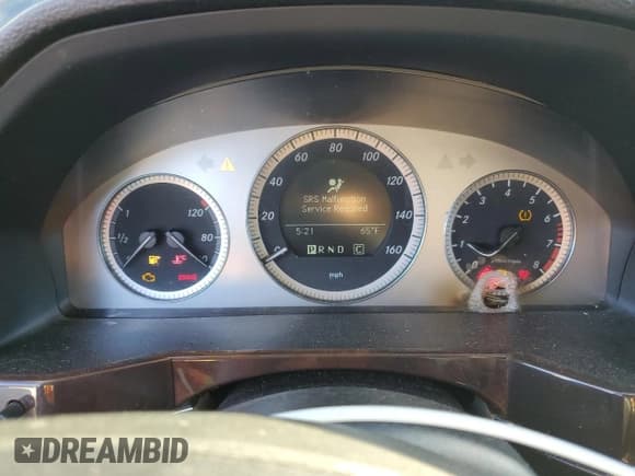 ✅ 2010 Mercedes-Benz GLK 350 • VIN: WDCGG8HB2AF495132 • Lot: 84433535. Listed on Copart with Not provided. Free auction sales archive from the USA and detailed vehicle history report at DreamBid. Image 9.