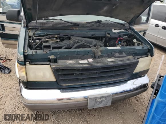 ✅ 1994 Ford Econoline Cargo • VIN: 1FDEE14H1RHB89667 • Лот: 71398445. Опубликован ранее на Copart с пробегом 138 599 миль. Бесплатный доступ к архиву аукционных продаж из США и подробный отчёт об истории автомобиля на DreamBid. Изображение 12.