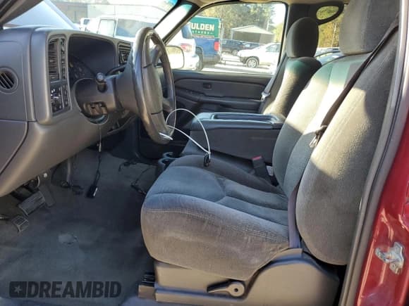 ✅ 2005 Chevrolet Silverado 1500 LS • VIN: 2GCEK13T851100869 • Lot: 89656635. Listed on Copart with 128,586 mi. Free auction sales archive from the USA and detailed vehicle history report at DreamBid. Image 7.
