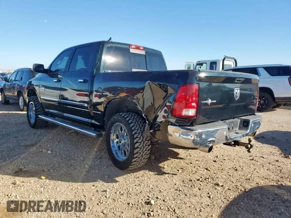 2015 Ram 1500 Outdoorsman z VIN 1C6RR6LT5FS755137, wystawiony jako Copart lot #90287375 z przebiegiem 51 999 mil mil oraz Szkoda całkowita • Salvage title. Historia ofert i sprzedaży dostępna na DreamBid. Obrazek 2.