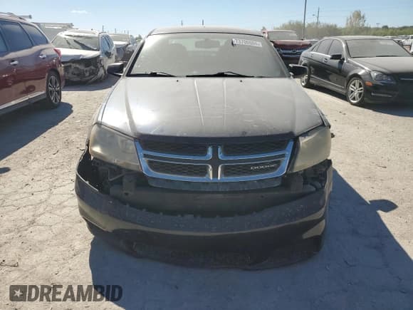 ✅ 2014 Dodge Avenger SE • VIN: 1C3CDZAB1EN188466 • Лот: 73700604. Опубликован ранее на Copart с пробегом 118 711 миль. Бесплатный доступ к архиву аукционных продаж из США и подробный отчёт об истории автомобиля на DreamBid. Изображение 5.