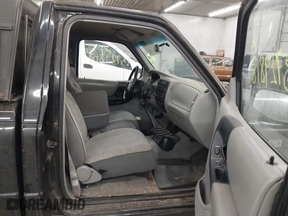 ✅ 1995 Ford Ranger Splash • VIN: 1FTCR10A3SPA33487 • Lot: 43729818. Listed on IAAI with 151,318 mi. Free auction sales archive from the USA and detailed vehicle history report at DreamBid. Image 5.