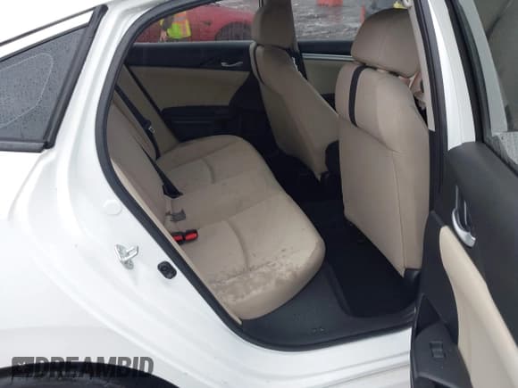 ✅ 2021 Honda Civic LX • VIN: 2HGFC2F60MH551816 • Лот: 42880901. Опубликован ранее на IAAI с пробегом 75 150 миль. Бесплатный доступ к архиву аукционных продаж из США и подробный отчёт об истории автомобиля на DreamBid. Изображение 8.