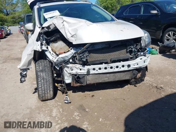 ✅ 2015 Ford Escape Titanium • VIN: 1FMCU9J9XFUA35967 • Lot: 42342432. Listed on IAAI with 160,442 mi. Free auction sales archive from the USA and detailed vehicle history report at DreamBid. Image 6.