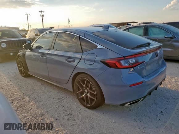 ✅ 2024 Honda Civic Sport Touring • VIN: 19XFL1H84RE028440 • Lot: 81028985. Listed on Copart with 25,416 mi. Free auction sales archive from the USA and detailed vehicle history report at DreamBid. Image 2.