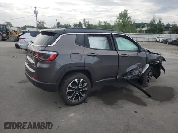 ✅ 2024 Jeep Compass Limited • VIN: 3C4NJDCN3RT602120 • Lot: 65067985. Listed on Copart with 5,357 mi. Free auction sales archive from the USA and detailed vehicle history report at DreamBid. Image 3.