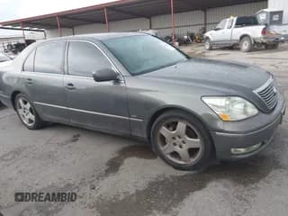 ✅ 2004 Lexus LS 430 • VIN: JTHBN36F740132961 • Lot: 43050453. Listed on IAAI with 259,516 mi. Free auction sales archive from the USA and detailed vehicle history report at DreamBid. Image 1.