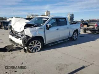 2020 Chevrolet Silverado 1500 High Country z VIN 3GCUYHEL2LG242073, wystawiony jako Copart lot #89125915 z przebiegiem Nie podano mil oraz Szkoda całkowita • Salvage title. Historia ofert i sprzedaży dostępna na DreamBid. Obrazek 1.