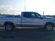 ✅ 2019 Chevrolet Silverado 1500 LT • VIN: 1GCRYDED3KZ327638 • Lot: 43506706. Wystawiony na IAAI z przebiegiem 171 985 mil. Bezpłatny archiwum sprzedaży aukcyjnych z USA i szczegółowy raport historii pojazdu na DreamBid. Zdjęcie 13.