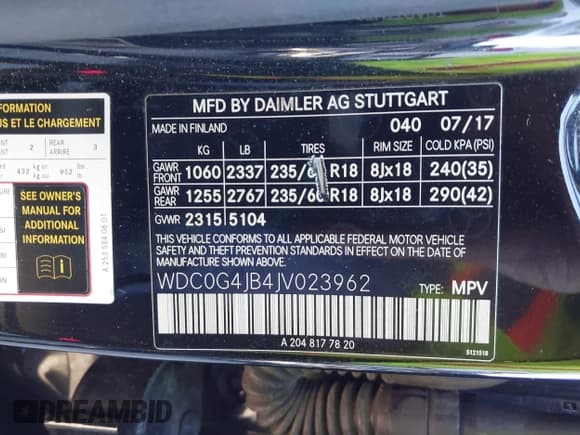 ✅ 2018 Mercedes-Benz GLC 300 • VIN: WDC0G4JB4JV023962 • Lot: 43666399. Listed on IAAI with 140,333 mi. Free auction sales archive from the USA and detailed vehicle history report at DreamBid. Image 9.