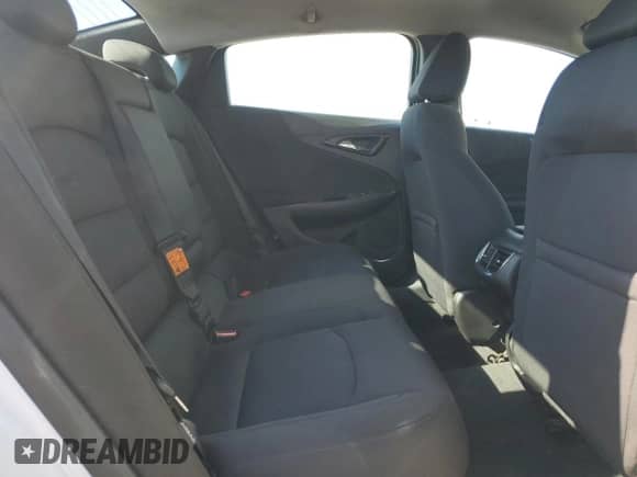 ✅ 2018 Chevrolet Malibu LT • VIN: 1G1ZD5ST8JF146282 • Lot: 90823455. Wystawiony na Copart z przebiegiem 154 356 mil mil. Skorzystaj z bezpłatnego archiwum sprzedaży aukcyjnych z USA i zobacz szczegółowy raport historii pojazdu na DreamBid. Zdjęcie 10.