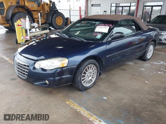 ✅ 2006 Chrysler Sebring Touring • VIN: 1C3EL55R26N131240 • Lot: 41880929. Wystawiony na IAAI z przebiegiem 145 168 mil. Bezpłatny archiwum sprzedaży aukcyjnych z USA i szczegółowy raport historii pojazdu na DreamBid. Zdjęcie 2.
