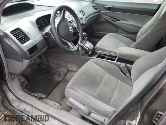 ✅ 2010 Honda Civic DX-G • VIN: 2HGFA1F4XAH041242 • Lot: 52945285. Listed on Copart with 151,678 mi. Free auction sales archive from the USA and detailed vehicle history report at DreamBid. Image 7.