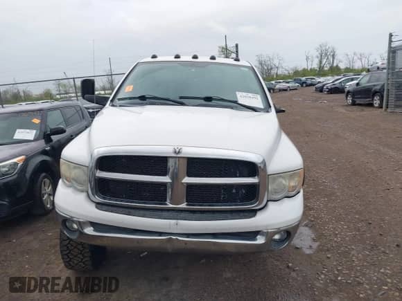2004 Dodge 3500 ST with VIN 3D7LU38C64G117736, listed as a IAAI auction lot 42058492 with 229,102 mi miles and . Bid and sale history available at DreamBid. Image 13.