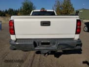 ✅ 2015 Chevrolet Silverado 2500HD Work Truck • VIN: 1GC0CUEG6FZ105103 • Lot: 81688685. Wystawiony na Copart z przebiegiem Nie podano. Bezpłatny archiwum sprzedaży aukcyjnych z USA i szczegółowy raport historii pojazdu na DreamBid. Zdjęcie 6.