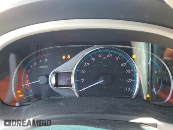 ✅ 2012 Toyota Sienna XLE • VIN: 5TDDK3DC0CS033244 • Лот: 91681945. Опубликован ранее на Copart с пробегом 239 443 миль. Бесплатный доступ к архиву аукционных продаж из США и подробный отчёт об истории автомобиля на DreamBid. Изображение 9.