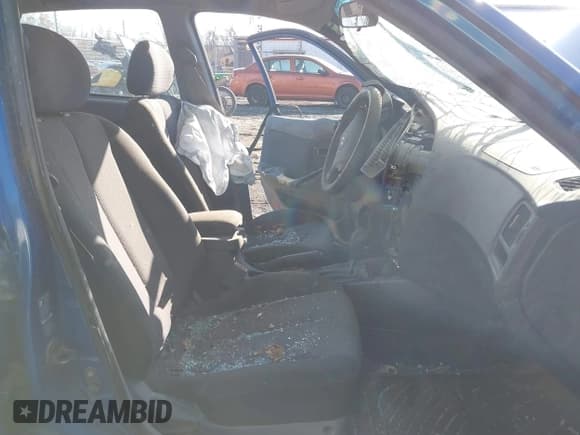 ✅ 2005 Hyundai Elantra GLS • VIN: KMHDN56D95U175479 • Lot: 40880754. Wystawiony na IAAI z przebiegiem 191 911 mil. Bezpłatny archiwum sprzedaży aukcyjnych z USA i szczegółowy raport historii pojazdu na DreamBid. Zdjęcie 5.