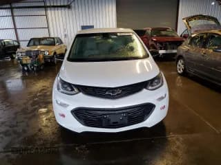 ✅ 2021 Chevrolet Bolt EV LT • VIN: 1G1FY6S09M4108000 • Lot: 82239794. Wystawiony na Copart z przebiegiem 22 915 mil. Bezpłatny archiwum sprzedaży aukcyjnych z USA i szczegółowy raport historii pojazdu na DreamBid. Zdjęcie 5.