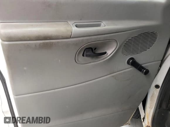 ✅ 2008 Ford Econoline Cargo Commercial • VIN: 1FTNE24W88DA51249 • Lot: 43923989. Listed on IAAI with 88,715 mi. Free auction sales archive from the USA and detailed vehicle history report at DreamBid. Image 23.