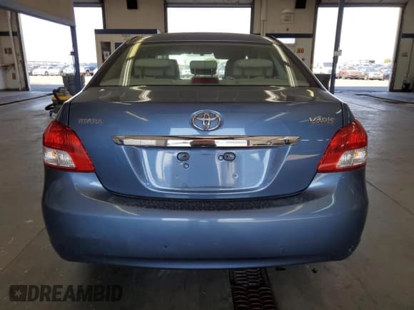 ✅ 2009 Toyota Yaris • VIN: JTDBT903891313710 • Лот: 80753565. Опубликован ранее на Copart с пробегом 149 411 миль. Бесплатный доступ к архиву аукционных продаж из США и подробный отчёт об истории автомобиля на DreamBid. Изображение 6.