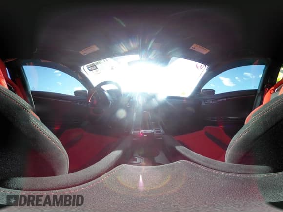 ✅ 2020 Honda Civic Type R Touring • VIN: SHHFK8G78LU201607 • Lot: 41718664. Wystawiony na IAAI z przebiegiem 4 790 mil. Bezpłatny archiwum sprzedaży aukcyjnych z USA i szczegółowy raport historii pojazdu na DreamBid. Zdjęcie 19.