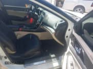 ✅ 2017 Nissan Maxima SV • VIN: 1N4AA6AP8HC365994 • Лот: 43038391. Опубликован ранее на IAAI с пробегом 171 454 миль. Бесплатный доступ к архиву аукционных продаж из США и подробный отчёт об истории автомобиля на DreamBid. Изображение 5.