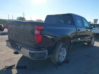 2025 Chevrolet Silverado 1500 LT с VIN 1GCPACED3SZ128434, выставлен на аукционе IAAI как лот 43594099 с пробегом Не указан миль и . История ставок и продаж доступна на DreamBid. Изображение 4.