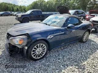✅ 2018 FIAT 124 Spider Abarth • VIN: JC1NFAEK6J0135745 • Lot: 62469345. Wystawiony na Copart z przebiegiem 30 393 mil. Bezpłatny archiwum sprzedaży aukcyjnych z USA i szczegółowy raport historii pojazdu na DreamBid. Zdjęcie 1.