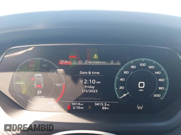 ✅ 2024 Audi RS e-tron GT • VIN: WAUBHBFWXR7901127 • Лот: 41220023. Опубликован ранее на IAAI с пробегом 3 414 миль. Бесплатный доступ к архиву аукционных продаж из США и подробный отчёт об истории автомобиля на DreamBid. Изображение 7.