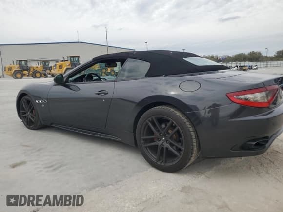 ✅ 2015 Maserati GranTurismo Sport • VIN: ZAM45VMA3F0142608 • Лот: 46232825. Опубликован ранее на Copart с пробегом 72 968 миль. Бесплатный доступ к архиву аукционных продаж из США и подробный отчёт об истории автомобиля на DreamBid. Изображение 2.