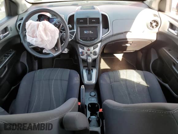 2014 Chevrolet Sonic LT с VIN 1G1JC6SG9E4132983, выставлен на аукционе Copart как лот 56213225 с пробегом 86 370 миль миль и Чистый • Clean title. История ставок и продаж доступна на DreamBid. Изображение 8.