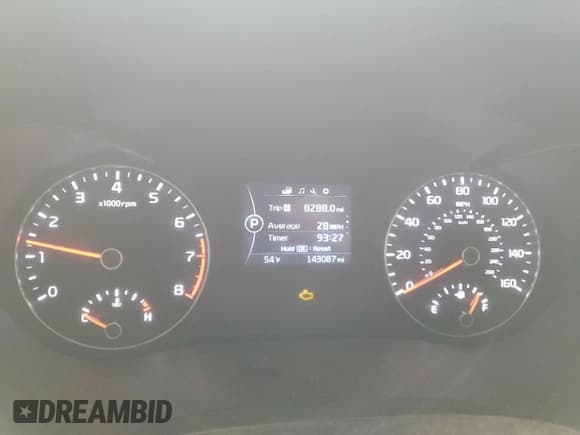 ✅ 2018 Kia Optima LX • VIN: 5XXGT4L39JG196801 • Lot: 82696815. Listed on Copart with 143,087 mi. Free auction sales archive from the USA and detailed vehicle history report at DreamBid. Image 9.